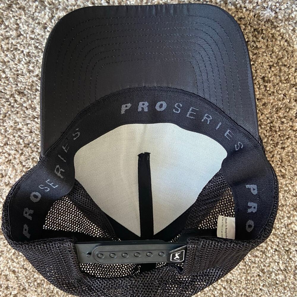 PGA Tour black camo pro series cap hat SnapBack adjustable mesh - Picture 2 of 3